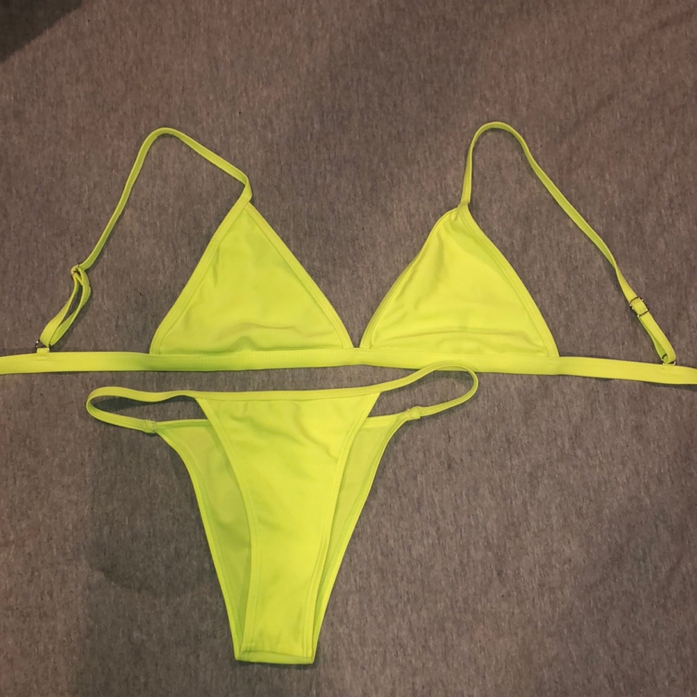 Neon Green Bikini, Size Small, Brand New